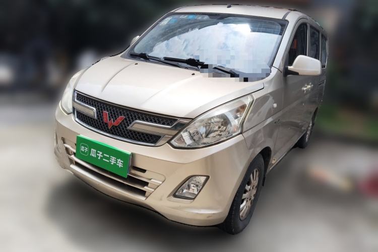 Used Wuling Rongguang V 2015 1.5L Standard Version