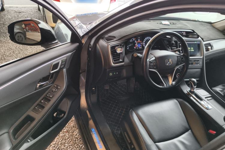 Used Honda Spirior 2015 2.4L Prestige Edition
