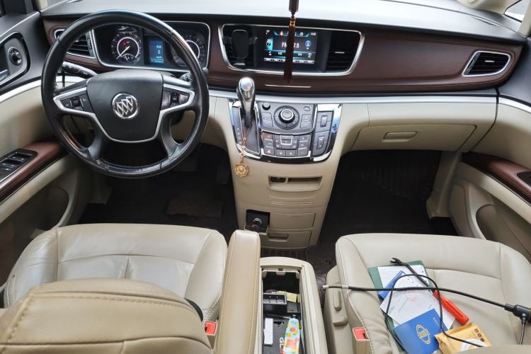 Used Buick GL8 2017 25S Prestige Version China V Standard Interior 2