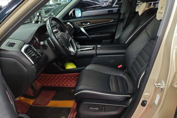 Used Honda UR-V 2017 240TURBO Two-Wheel Drive Luxury Edition China VI