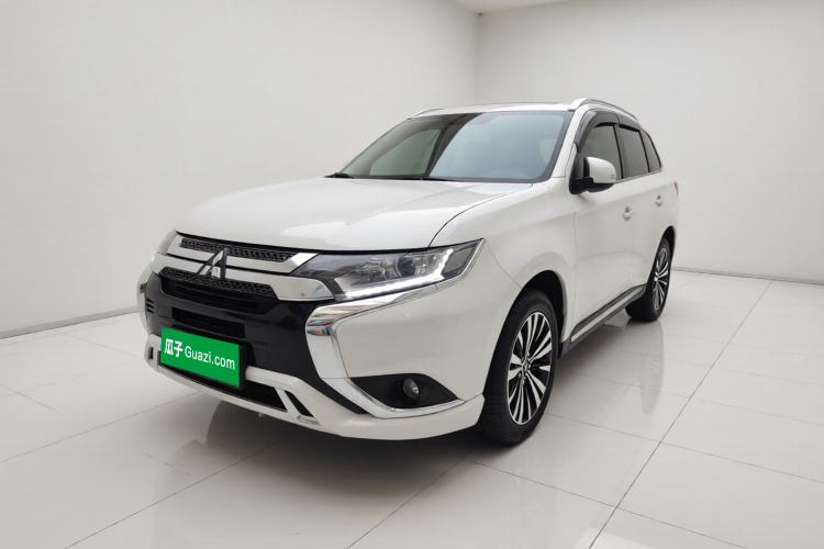 Used Mitsubishi Outlander 2021 2.0L Two-Wheel Drive Comfort Edition 5 Seats