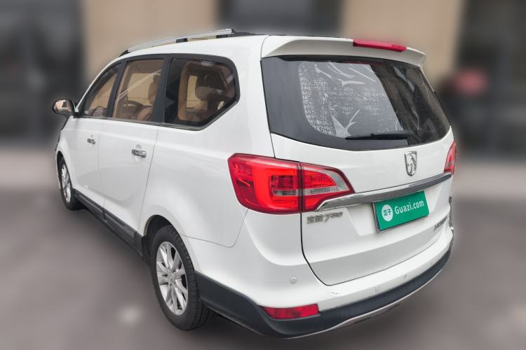 Used Baojun 730 2016 1.5L Manual Comfort Version 7 Seats China V Emission Standard
