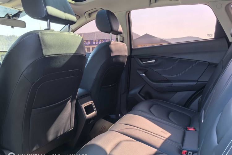 Used FAW Junpai D80 2019 TD220 Automatic Elite Model
