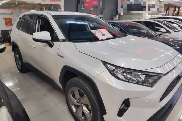 Used Toyota RAV4 2022 Dual-Engine 2.5L E-CVT Two-Wheel Drive Elite Edition Front Right 45 Deg