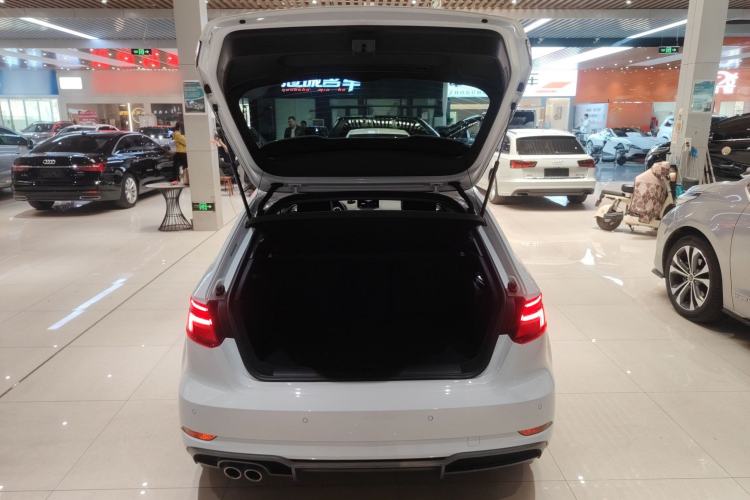Used Audi A3 2020 Sportback 35 TFSI Fashion Edition China VI Emission Standard
