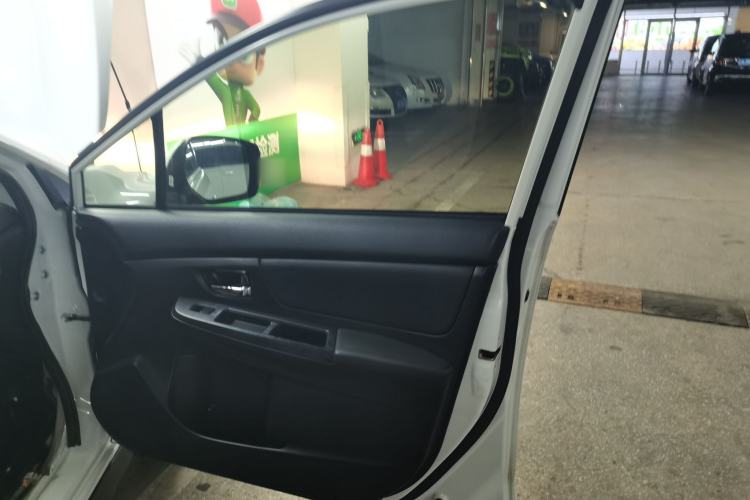 Used Subaru XV 2014 2.0i Luxury Edition