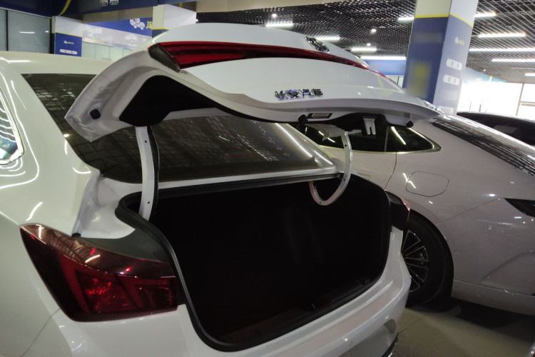 Used Changan Eado 2023 Changan Edition PLUS Blue Whale NE 1.4T GDI DCT Prestige Version
