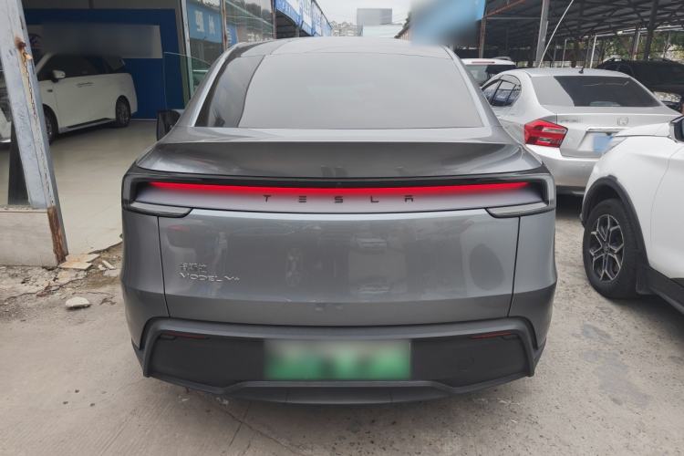 Used Tesla Model Y 2025 Long-Range All-Wheel-Drive Version Rear