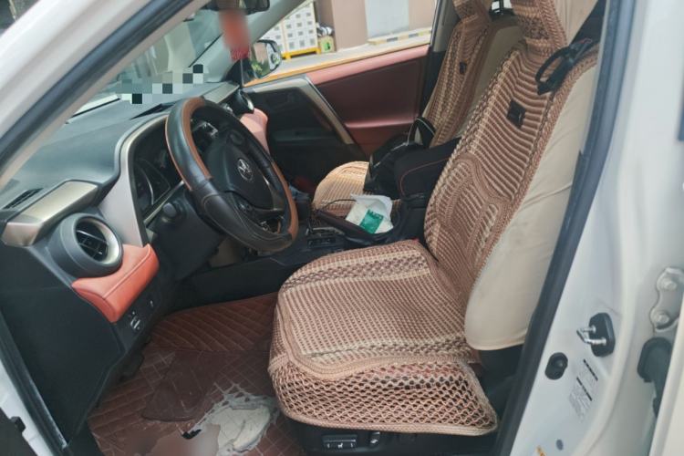 Used Toyota RAV4 2015 2.5L Automatic 4x4 Elite Edition