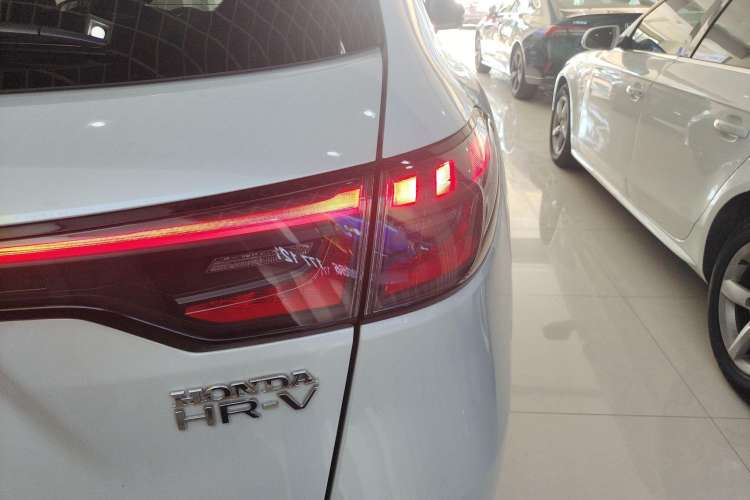 Used Honda HR-V 2023 2.0L eHEV Dynamic Edition
