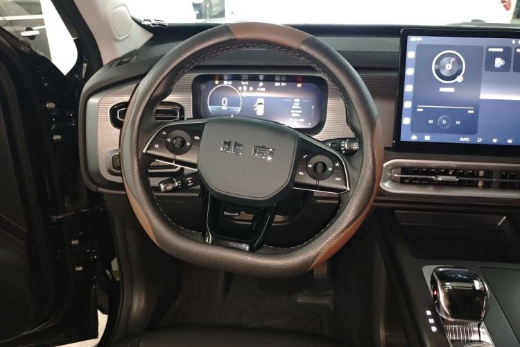 Used BAIC Off-Road BJ30 2024 1.5T Light Wilderness Pro Edition Steering Wheel