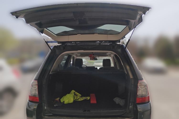 Used Land Rover Freelander 2 2010 3.2 i6 Automatic HSE Gasoline Version Trunk