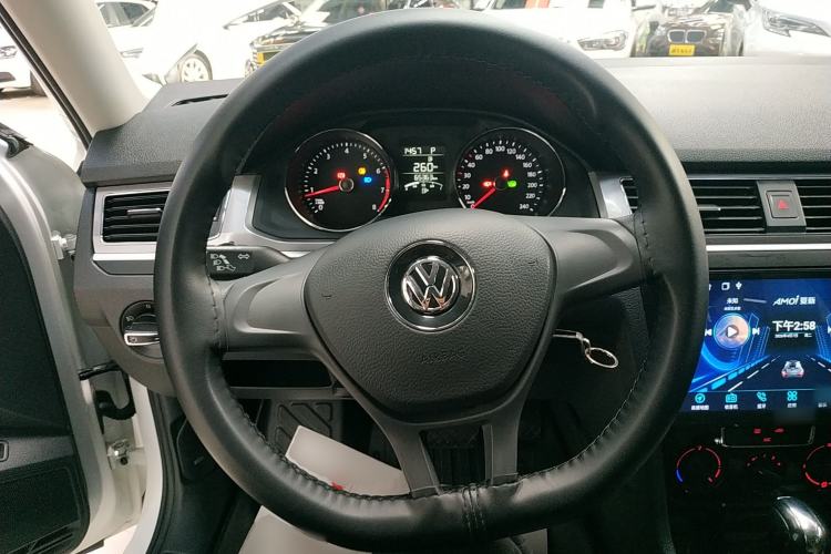 Used Volkswagen Bora 2021 1.5L Automatic Fashionable Smart Connectivity Version
