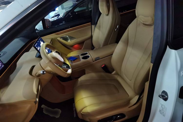 Used Hima Luxeed R7 2024 All-Electric 736 km Ultra