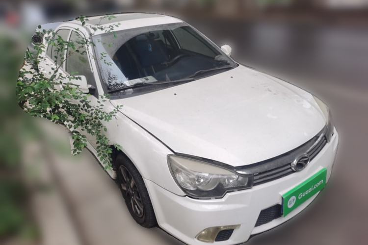 Used Soueast V3 Lingyue 2012 Revised Version 1.5L Manual – Style Edition
