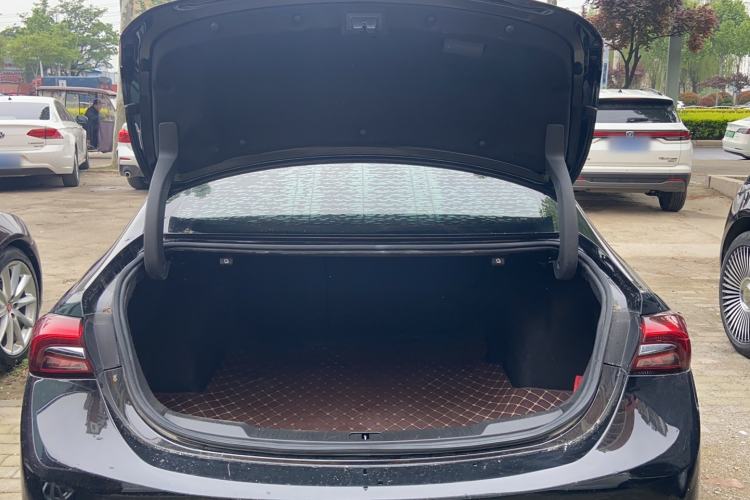 Used Buick LaCrosse 2022 652T Luxury Version Trunk