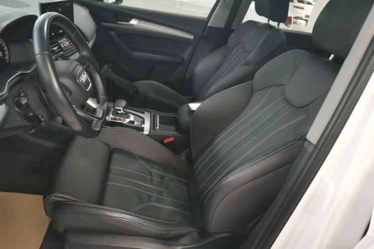 Used Audi Q5L 2022 40T Fashionable and Dynamic Model