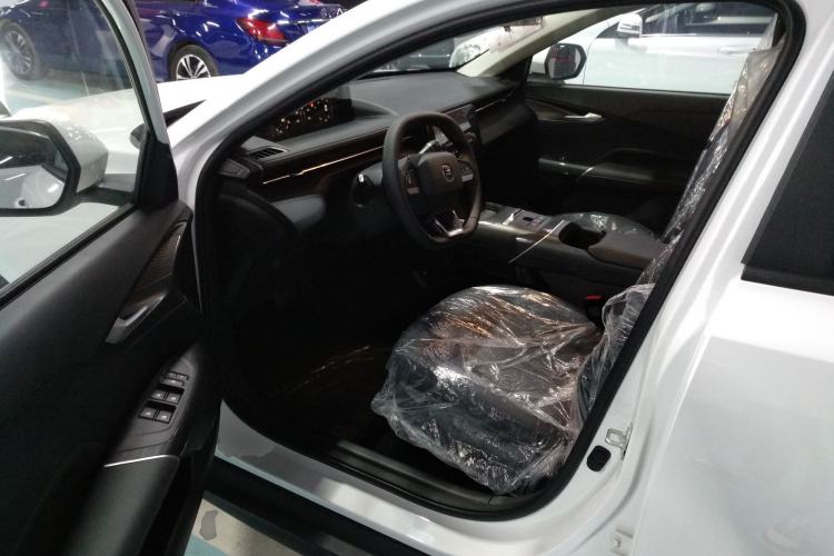 Used CHANGAN OSHAN 520 2025 Standard Edition