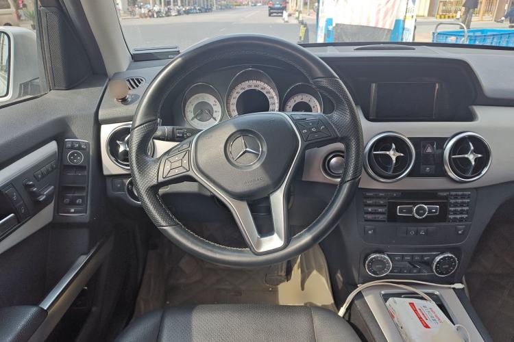 Used Mercedes-Benz GLK-Class 2013 Facelift GLK 300 4MATIC Fashion Edition