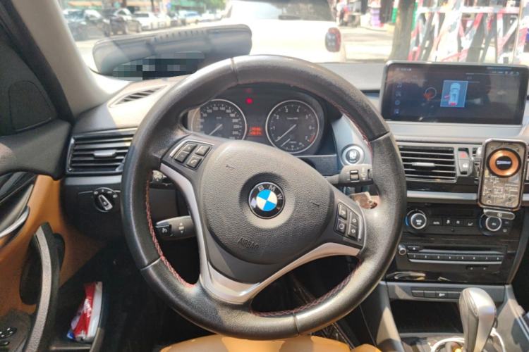 Used BMW X1 2013 sDrive18i Sport Design Package Steering Wheel