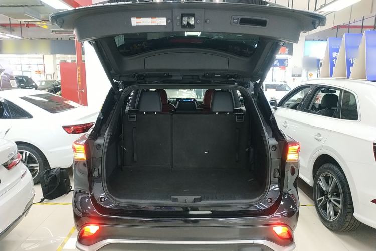 Used Toyota Crown Kluger 2021 2.5L HEV Four-Wheel Drive Flagship Edition Trunk