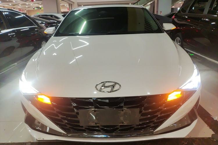 Used Hyundai Elantra 2021 1.5L CVT LUX Prestige Edition Front