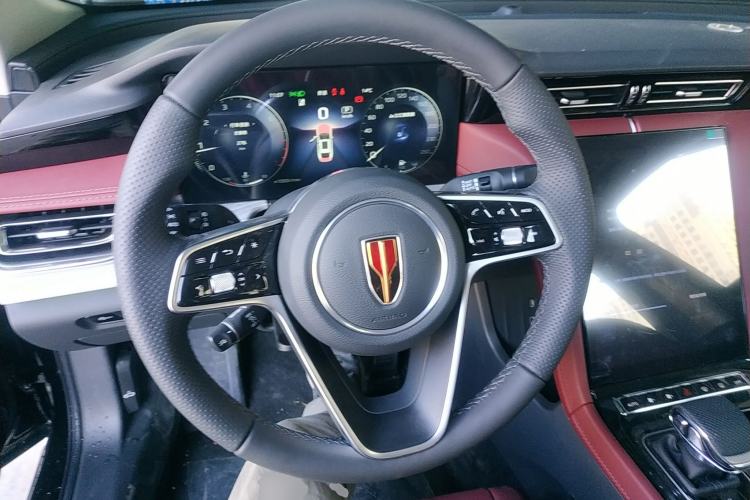 Used Hongqi H5 2025 2.0T Automatic Flag Edition – 500 000 Units Commemorative Version