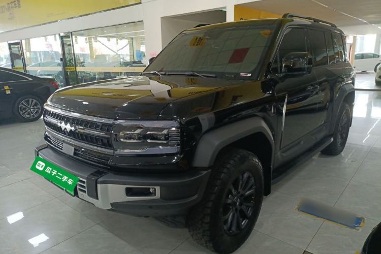 Used Formula Leopard 5 2023 Explore Edition