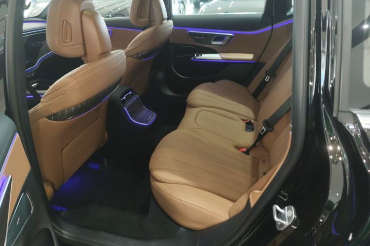 Used Mercedes-Benz E-Class New Energy 2024 E 350 e L Plug-in Hybrid Sedan