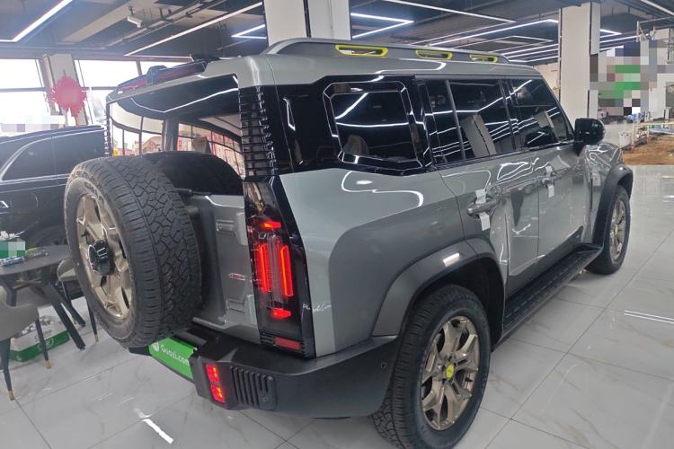 Used JETOUR Traveler 2023 2.0T All-Wheel Drive Conquer PRO