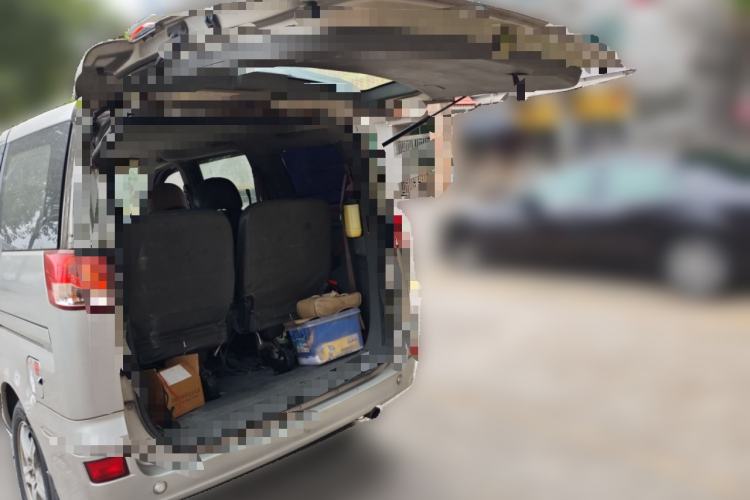 Used Dongfeng Shuaike 2011 1.6L Manual Luxury 7-Seater