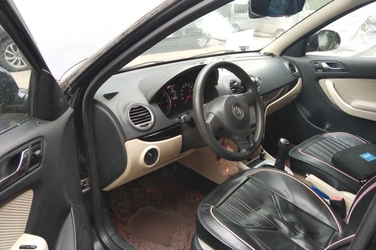 Used Volkswagen Lavida 2013 Classic 1.6L Manual Fashion Edition