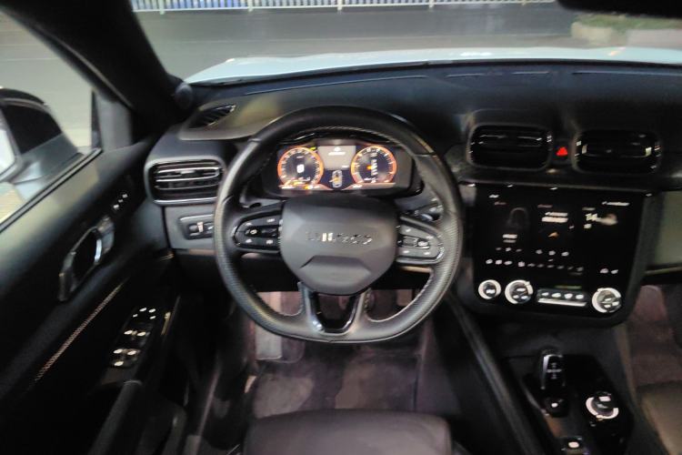 Used Lynk & Co 03 2022 2.0TD DCT JingPro
