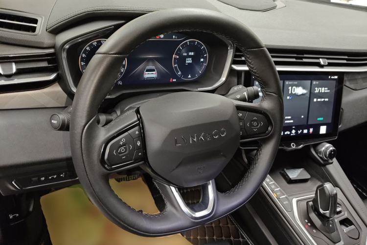 Used Lynk & Co 01 2021 2.0TD Two-Wheel-Drive Pro Trim