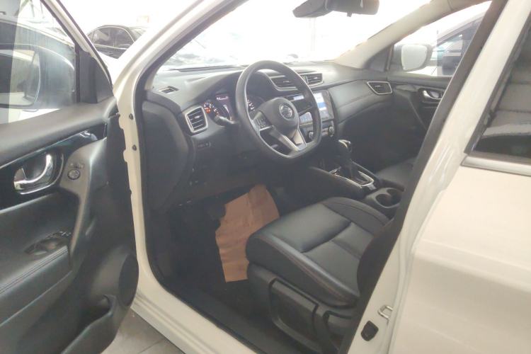 Used Nissan Qashqai 2022 2.0L CVT XV Smart Enjoyment Version
