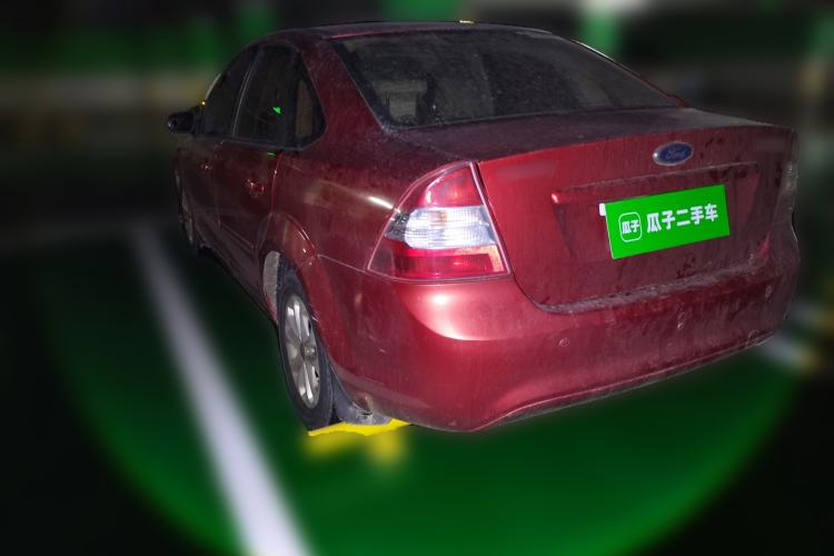 Used Ford Focus 2011 Sedan 1.8L Manual Comfort Model
