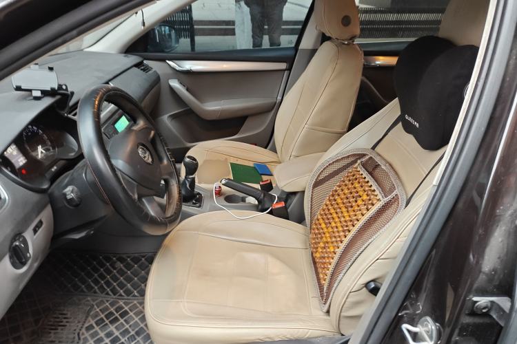 Used Skoda Octavia 2015 1.6L Manual Yijie Edition