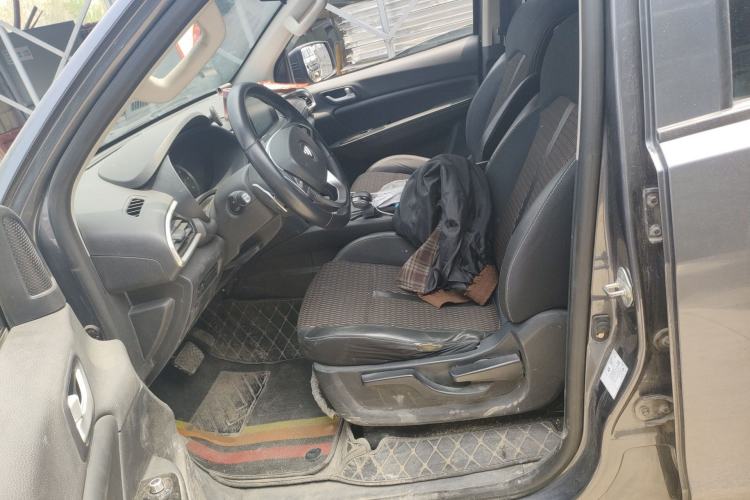 Used Foton General F9 2022 2.0T Diesel Automatic 2WD Enjoyment Version with Long Bed 4F20TC Left Front Seat