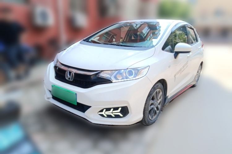 Honda Fit 2018 1.5L CVT Comfort Sunroof Version с пробегом