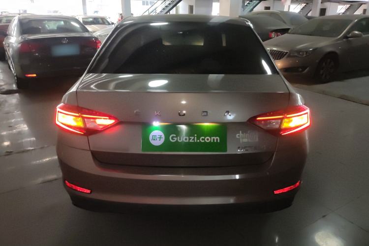 Used Skoda Octavia 2019 1.5L Automatic SmartDrive Comfort Edition China V Standard
