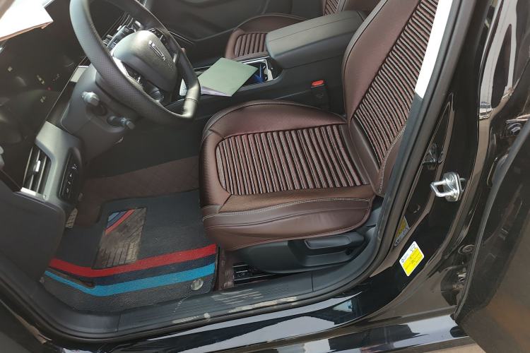 Used Bestune B70 2025 Dragon Edition 1.5T Quality Enjoyment Model
