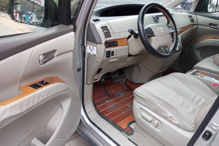 Used Toyota Previa 2007 3.5L 7-Seater Luxury Version
