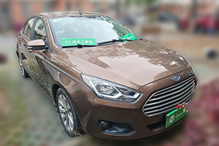 Used Ford Escort 2015 1.5L Automatic Fashion Model
