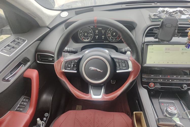 Used Jaguar F-PACE 2020 2.0T Rally Edition Steering Wheel
