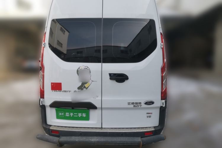 Used Ford Transit 2019 2.0T Diesel Multi-Purpose Commercial Vehicle Short Wheelbase Mid-Roof Design 6-Seater China VI Standard Rear