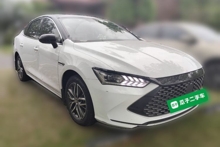 Used BYD Qin PLUS 2023 Champion Edition DM-i 120KM Excellence Model Front Right 45 Deg