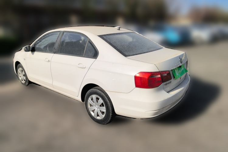 Used Volkswagen Jetta 2015 Value Edition 1.6L Manual Fashionable Style
