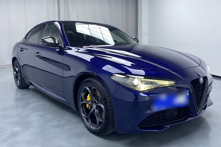 Used Alfa Romeo Giulia 2020 2.0T 280HP Luxury Edition
