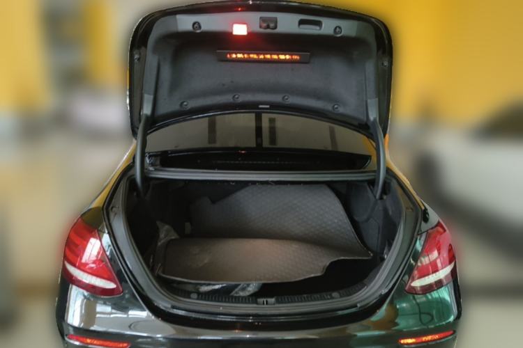 Used Mercedes-Benz E-Class 2019 E 200 L Sport Edition