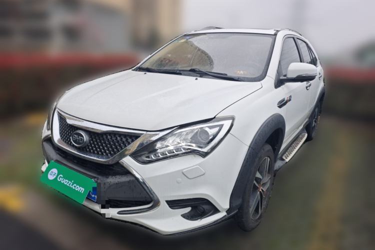 Used BYD Tang New Energy 2015 2.0T Four-Wheel-Drive Flagship Model